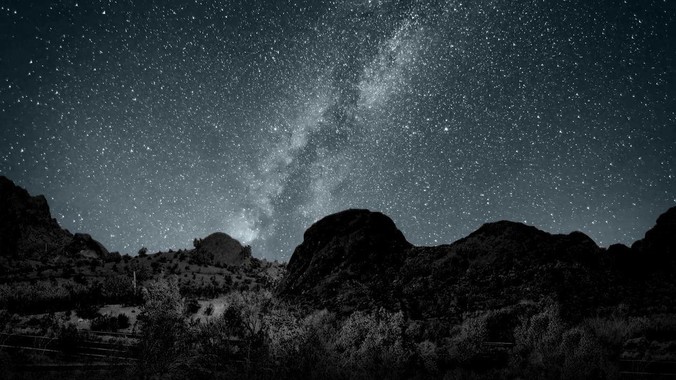 鱼缸过滤全天开着太耗电，关掉半天又容易水浑，有什么好办法？